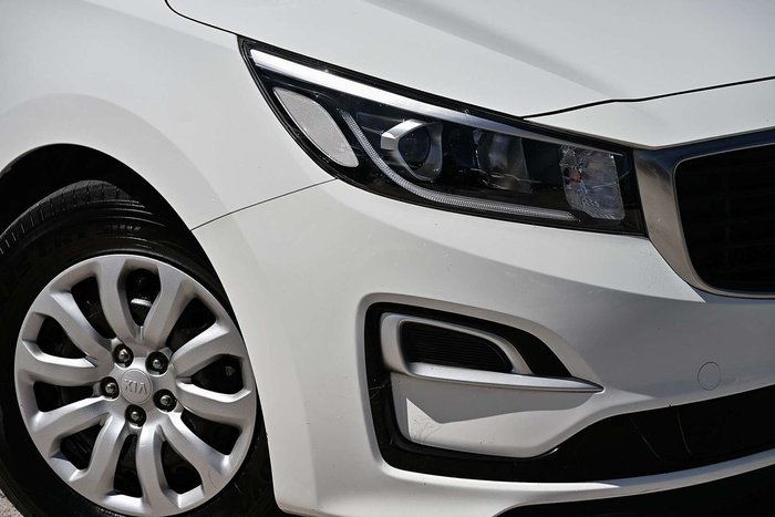 2018 Kia Carnival S