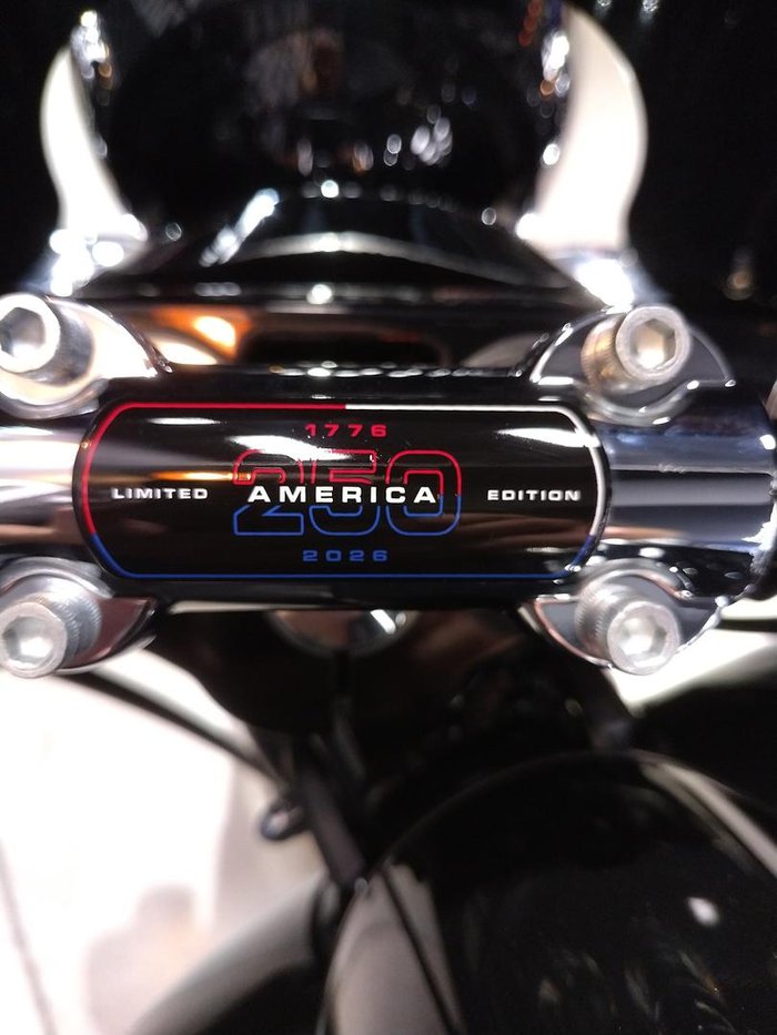 2026 Harley-Davidson Heritage Classic 117 (FLHC) Softail