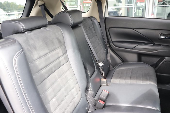 2019 Mitsubishi Outlander LS