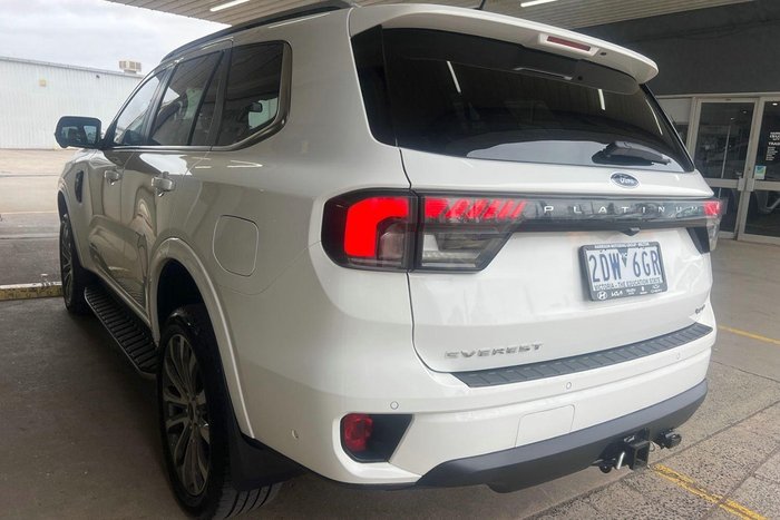 2023 Ford Everest Platinum