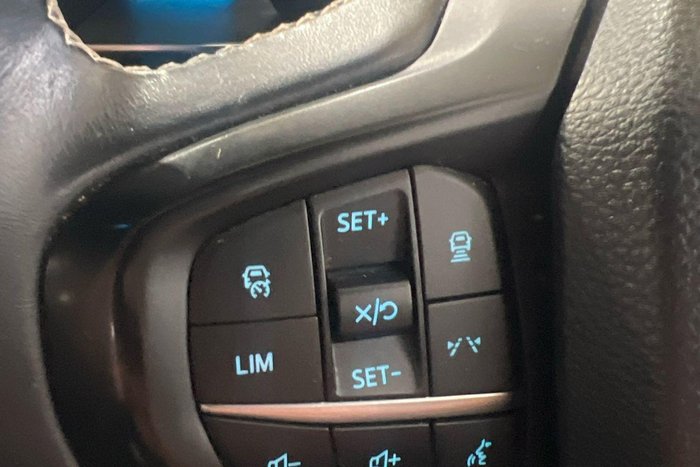 2023 Ford Everest Platinum