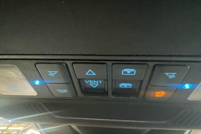 2023 Ford Everest Platinum