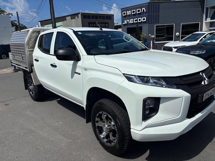 2022 Mitsubishi Triton GLX