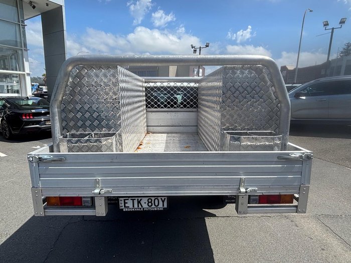 2022 Mitsubishi Triton GLX