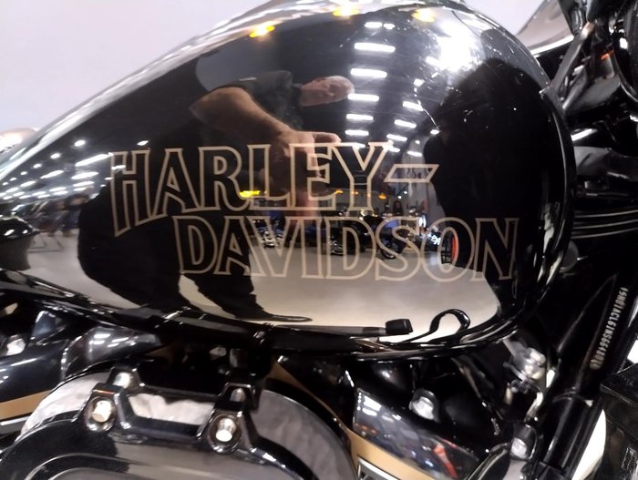 2022 Harley-Davidson Road Glide Special ST 117 (FLTRXST) Touring Black