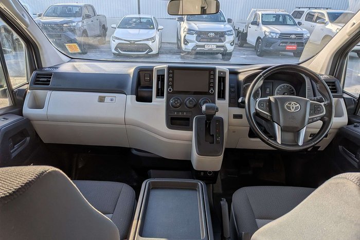 2022 Toyota Hiace