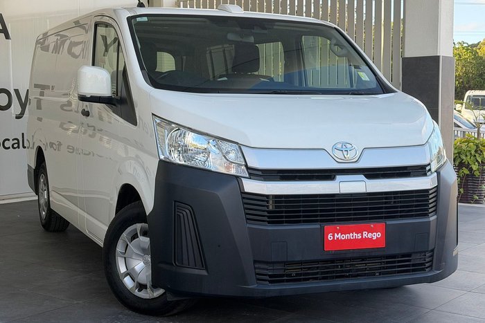 2022 Toyota Hiace