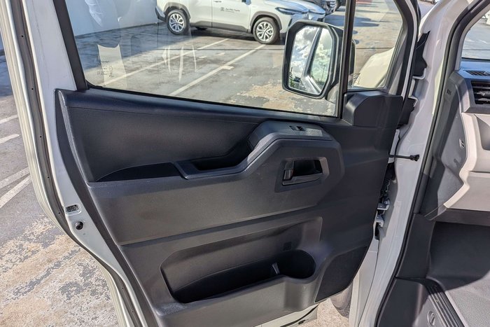 2022 Toyota Hiace