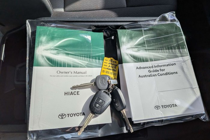 2022 Toyota Hiace