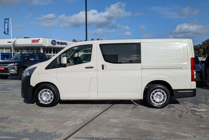 2022 Toyota Hiace
