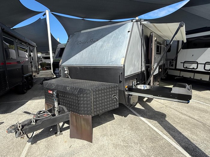 2019 Goldstar RV 17'