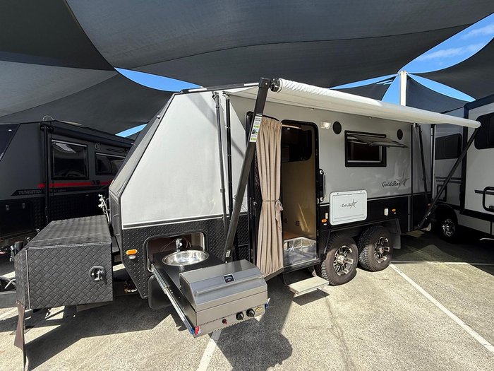 2019 Goldstar RV 17'