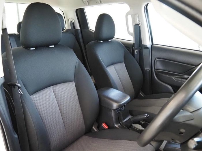 2020 Mitsubishi Triton GLX