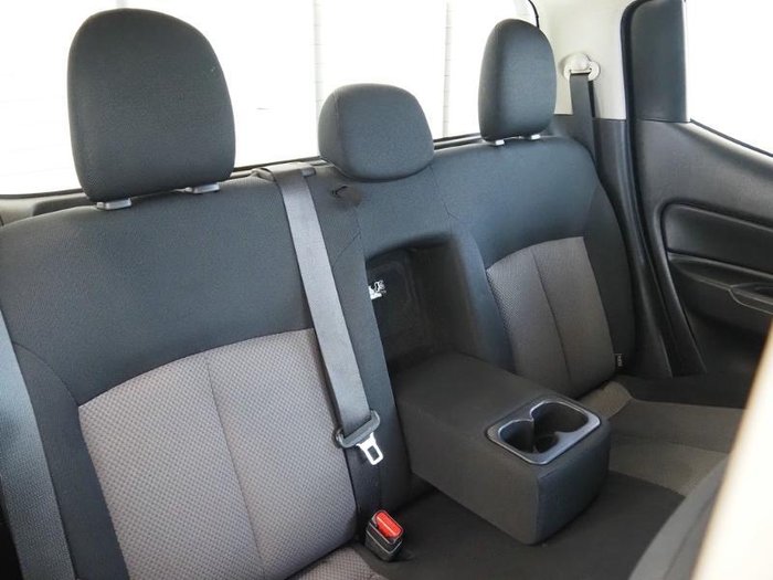 2020 Mitsubishi Triton GLX