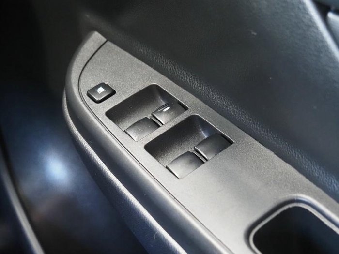 2020 Mitsubishi Triton GLX