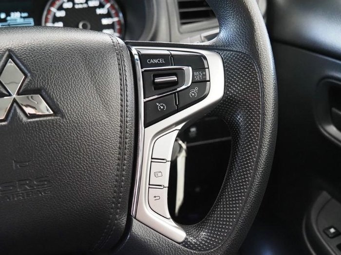 2020 Mitsubishi Triton GLX