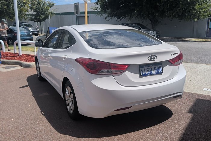 2013 Hyundai Elantra Active