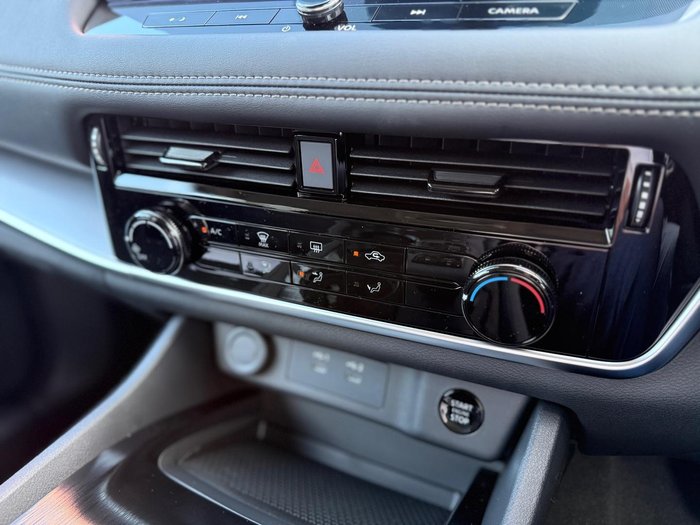 2026 Nissan X-TRAIL ST