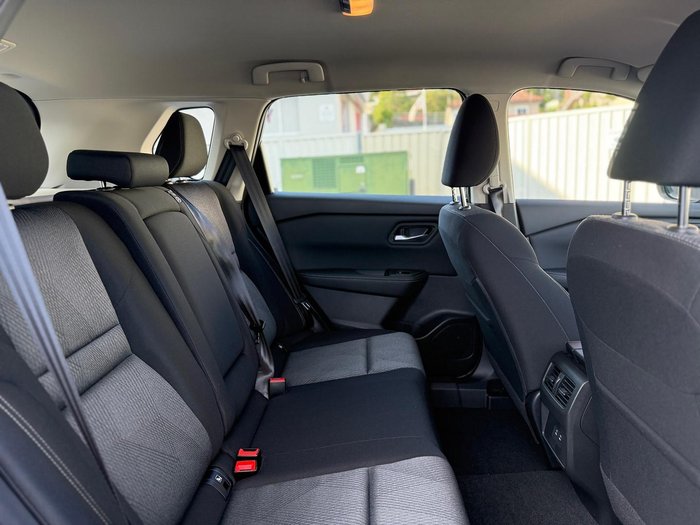 2026 Nissan X-TRAIL ST