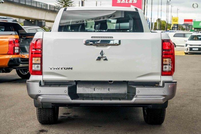 2025 Mitsubishi Triton GLS MV MY25 4X4 Dual Range White