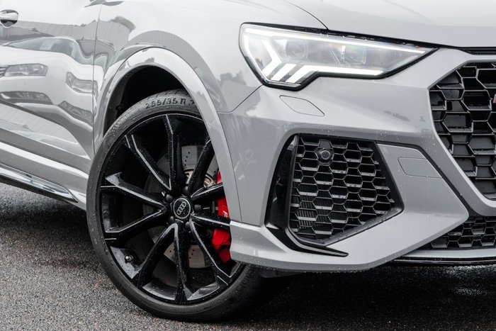 2023 Audi RS Q3