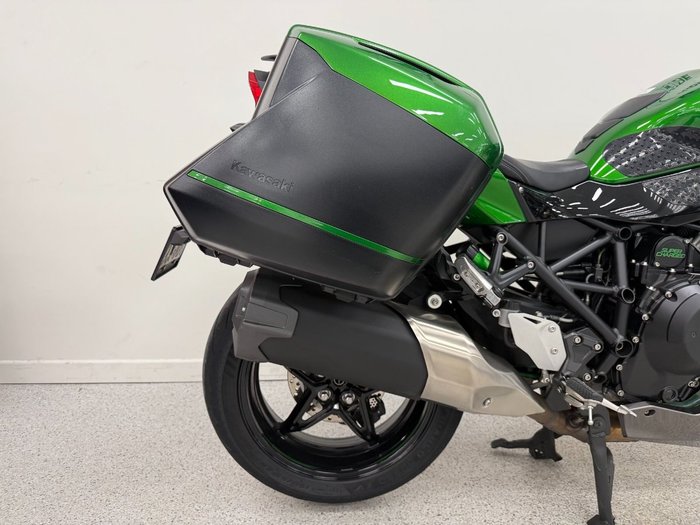 2022 Kawasaki NINJA H2 SX BLACK