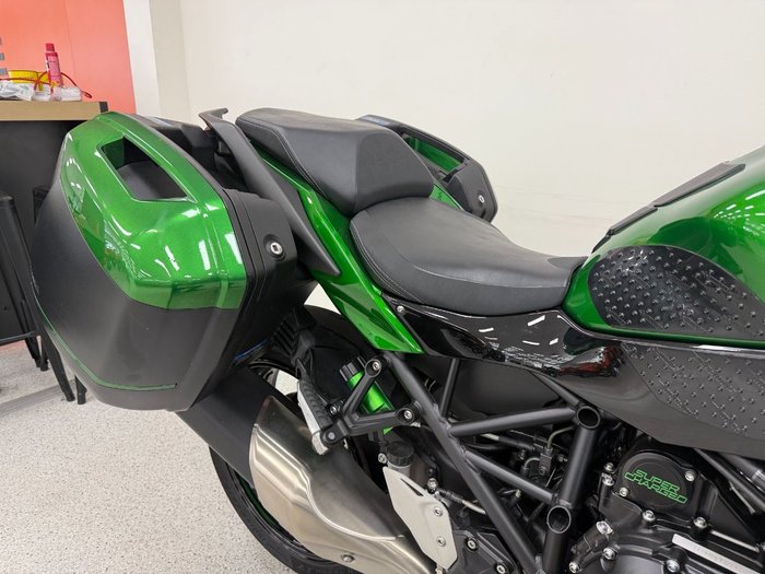 2022 Kawasaki NINJA H2 SX BLACK