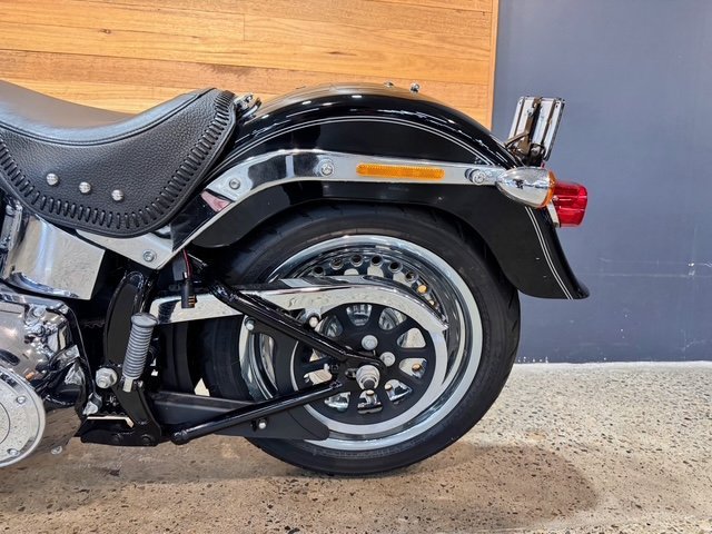 2017 HARLEY-DAVIDSON FLSTF FAT BOY