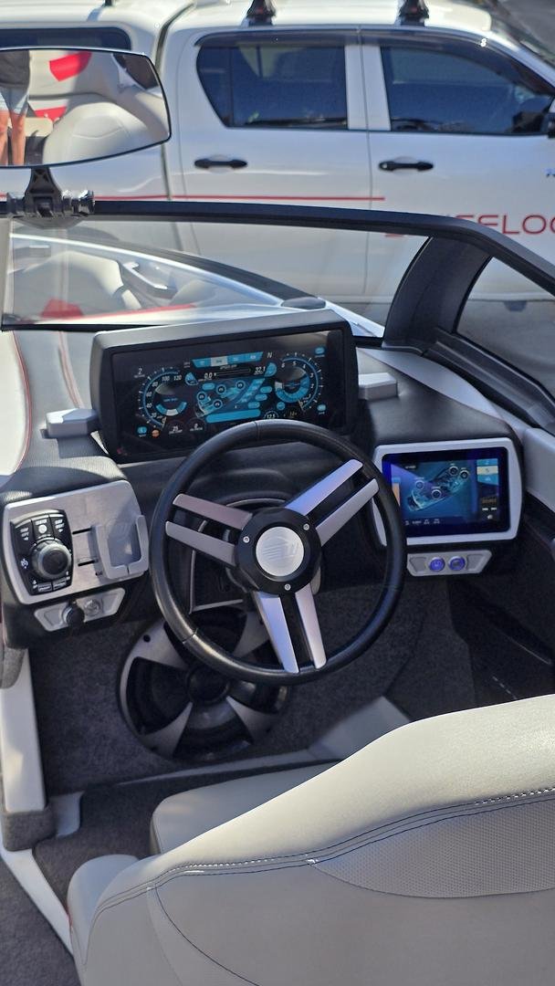 2017 Malibu Wakesetter 22 VLX