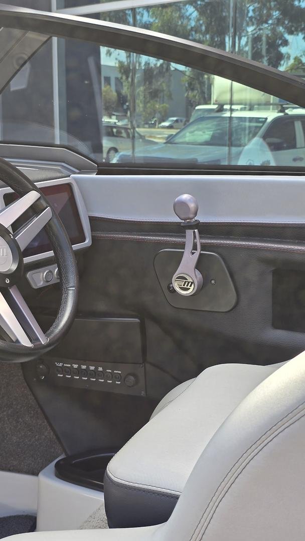 2017 Malibu Wakesetter 22 VLX