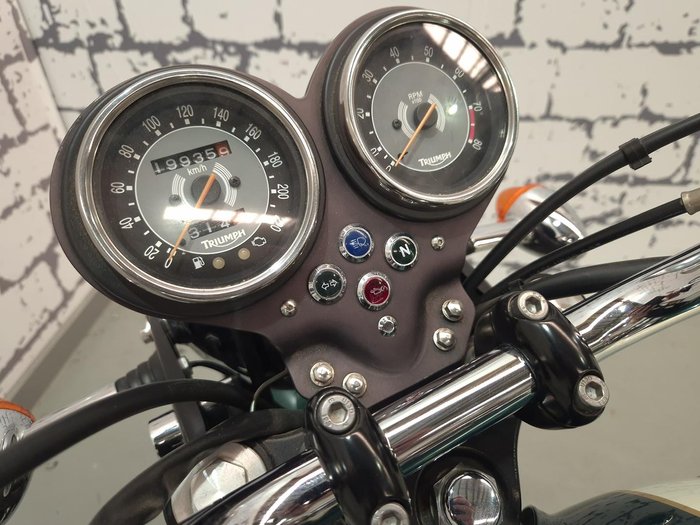 2010 Triumph Bonneville T100 (865cc) Bonneville