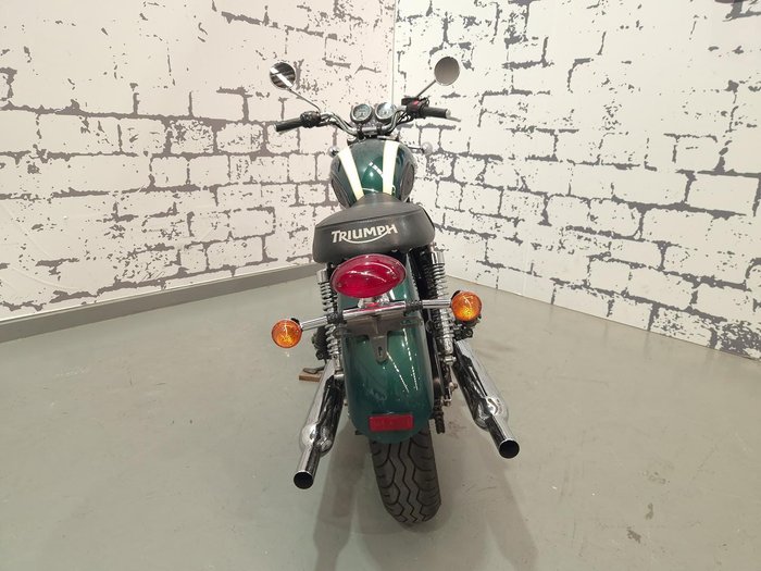 2010 Triumph Bonneville T100 (865cc) Bonneville