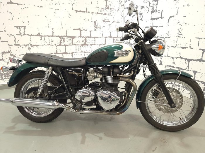 2010 Triumph Bonneville T100 (865cc) Bonneville