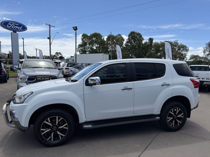 2020 Isuzu MU-X LS-U