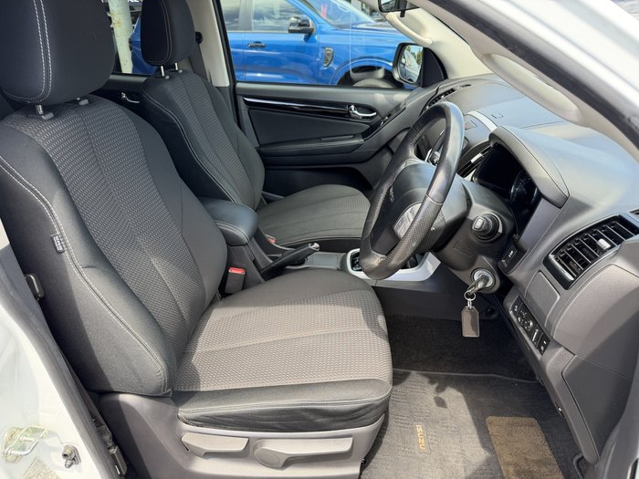 2020 Isuzu MU-X LS-U