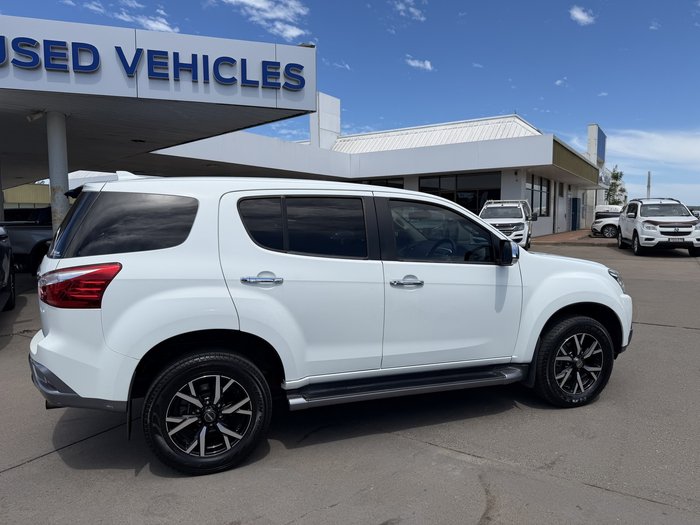 2020 Isuzu MU-X LS-U