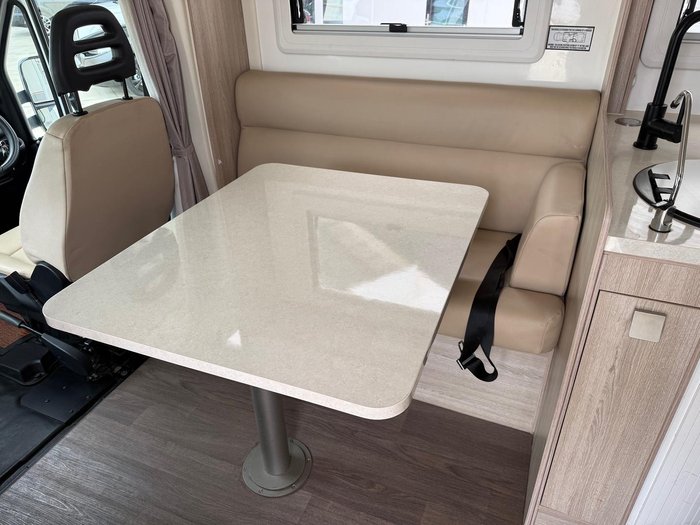 2018 Winnebago Iluka Iveco 4 Berth