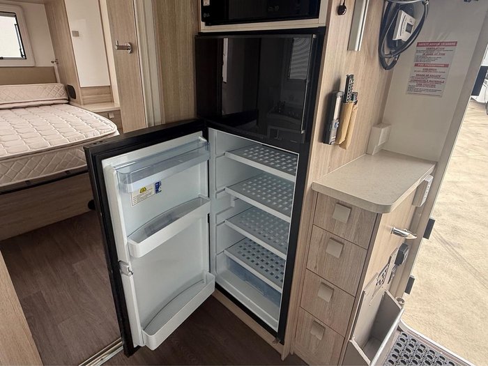 2018 Winnebago Iluka Iveco 4 Berth