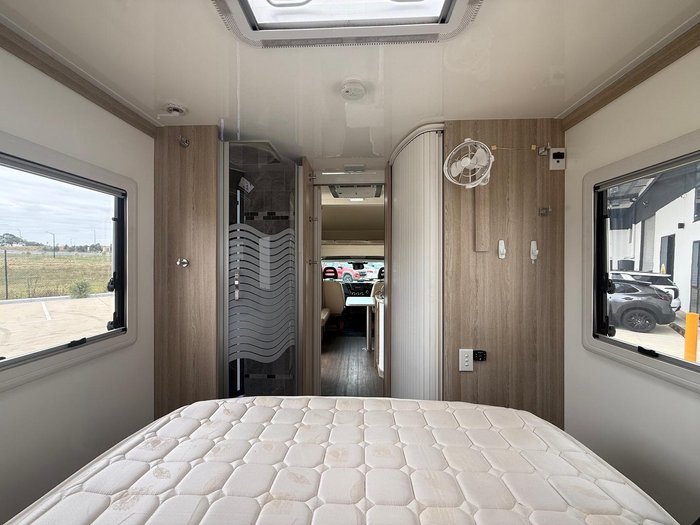 2018 Winnebago Iluka Iveco 4 Berth