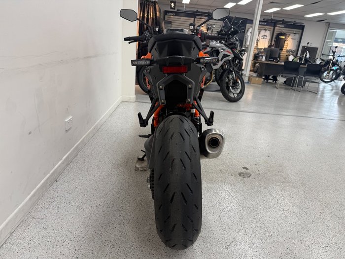 2026 Ktm 1390 SUPER DUKE R EVO Orange
