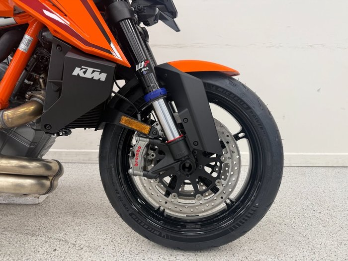 2026 Ktm 1390 SUPER DUKE R EVO Orange