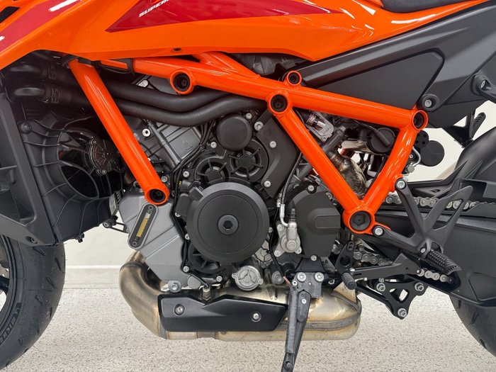 2026 Ktm 1390 SUPER DUKE R EVO Orange