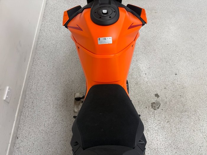 2026 Ktm 1390 SUPER DUKE R EVO Orange