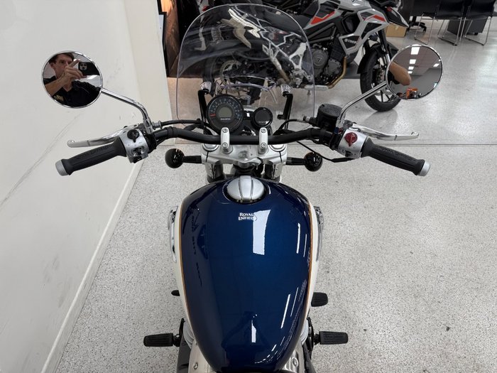 2026 Royal Enfield SUPER METEOR 650 Blue