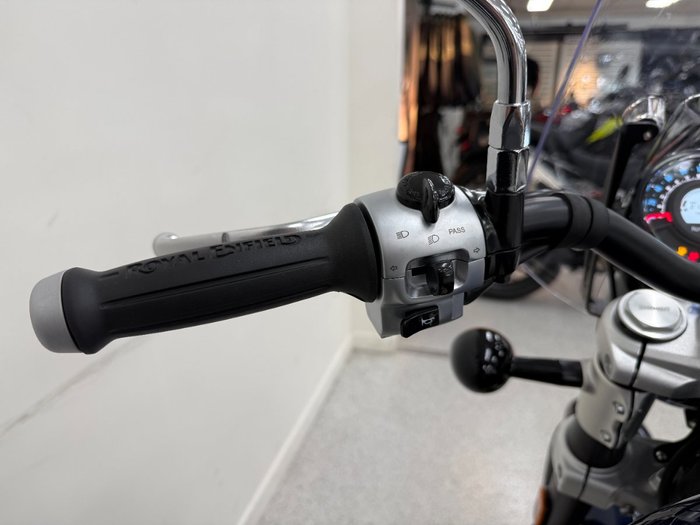 2026 Royal Enfield SUPER METEOR 650 Blue