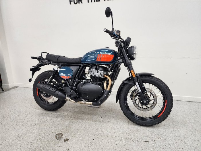 2026 Royal Enfield 2026 Royal Enfield 650CC INTERCEPTOR BEAR 650 Road Green