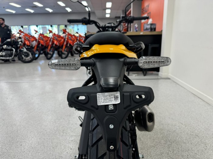 2026 Royal Enfield 2026 ROYAL ENFIELD 450CC GUERILLA 450 ROAD Yellow