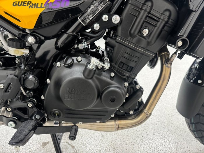 2026 Royal Enfield 2026 ROYAL ENFIELD 450CC GUERILLA 450 ROAD Yellow