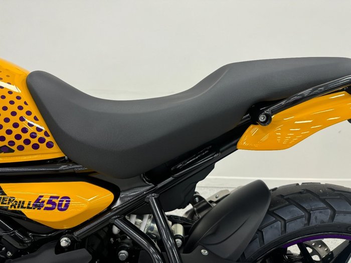 2026 Royal Enfield 2026 ROYAL ENFIELD 450CC GUERILLA 450 ROAD Yellow