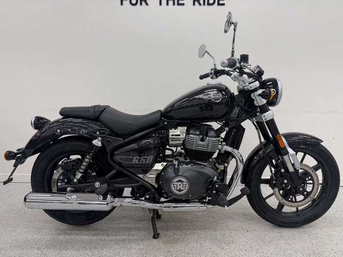 2026 Royal Enfield SUPER METEOR 650 Black